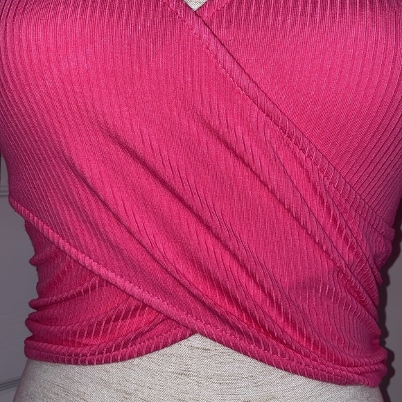 L*Space Gia Long Sleeve Crop Top in Bubblegum Pink size XS - Picture 6 of 7